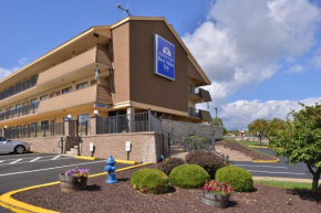 Гостиница Americas Best Value Inn-Pittsburgh Airport  Кораополис